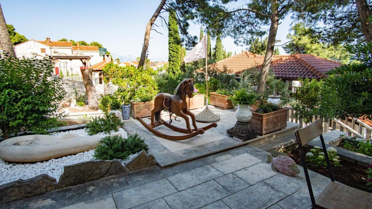 Ursa Minor Villa Сумартин Екстериор снимка